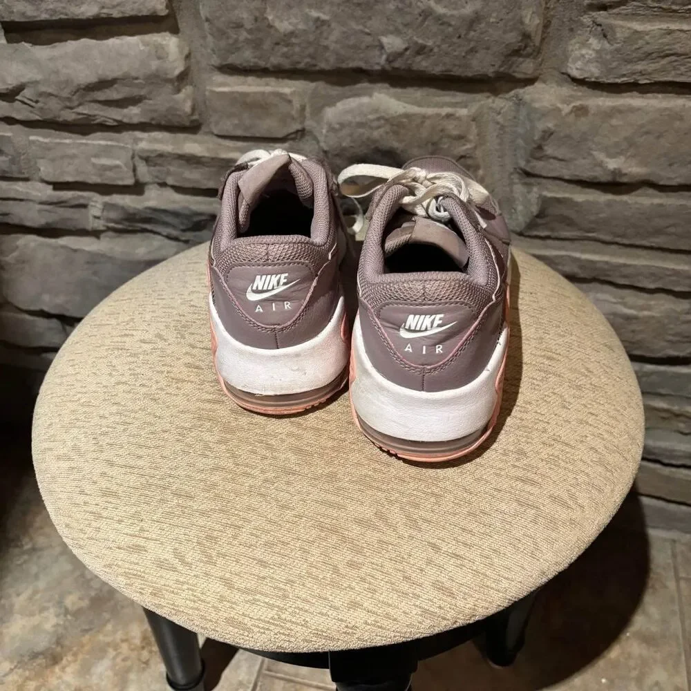 Nike Air Max cd6894-200 Girl Youth Size 6.5Y Condition is Pre-owned. - Picture 6 of 7